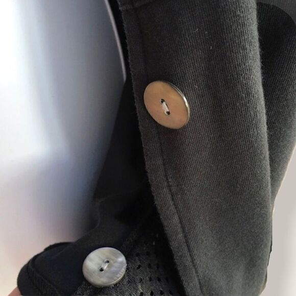 Magellan’s Travel Gear Light 2 Button Lightweight Jersey Knit Cardigan - Picture 5 of 7